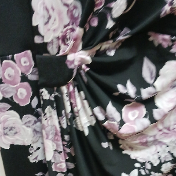 Connected Apparel Black and Pink Floral Dress - Picture 6 of 10